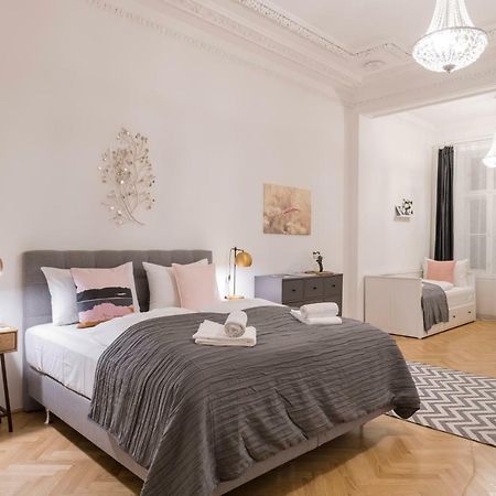 Palais Schottentor Виена Екстериор снимка